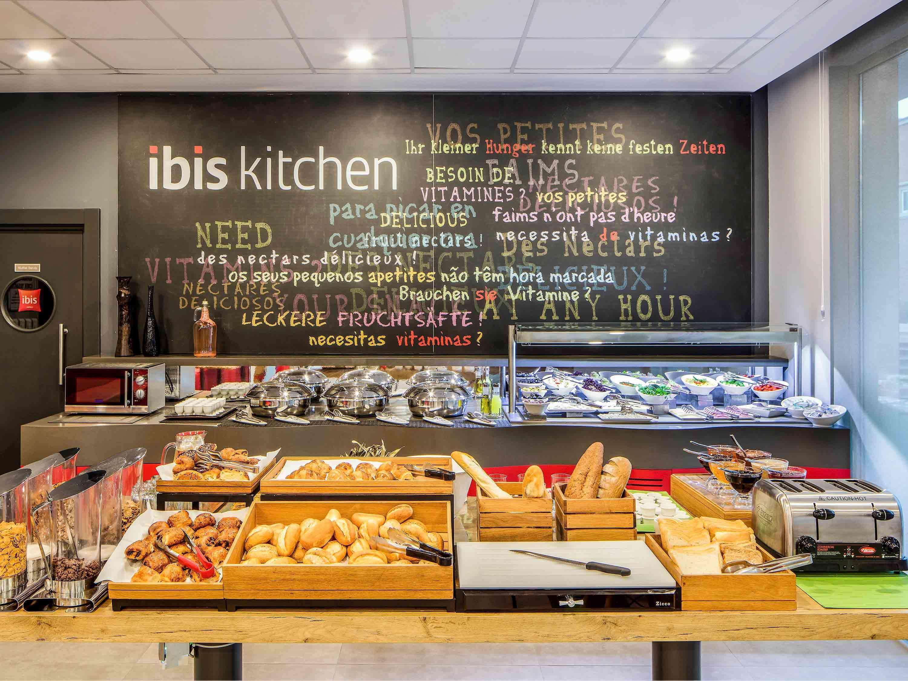 Ibis Istanbul West Hotel Exterior foto