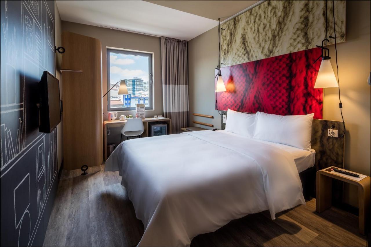 Ibis Istanbul West Hotel Exterior foto